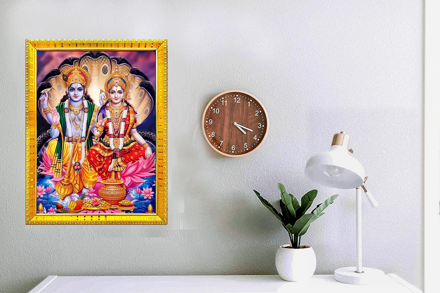 Zig Zag Lord Lakshmi Narayan / Lord Vishnu With Lakshmi Mata Photo Frame For Wall / Table / Pooja Room ( 7x9 inches, Acrylic Glass) Golden