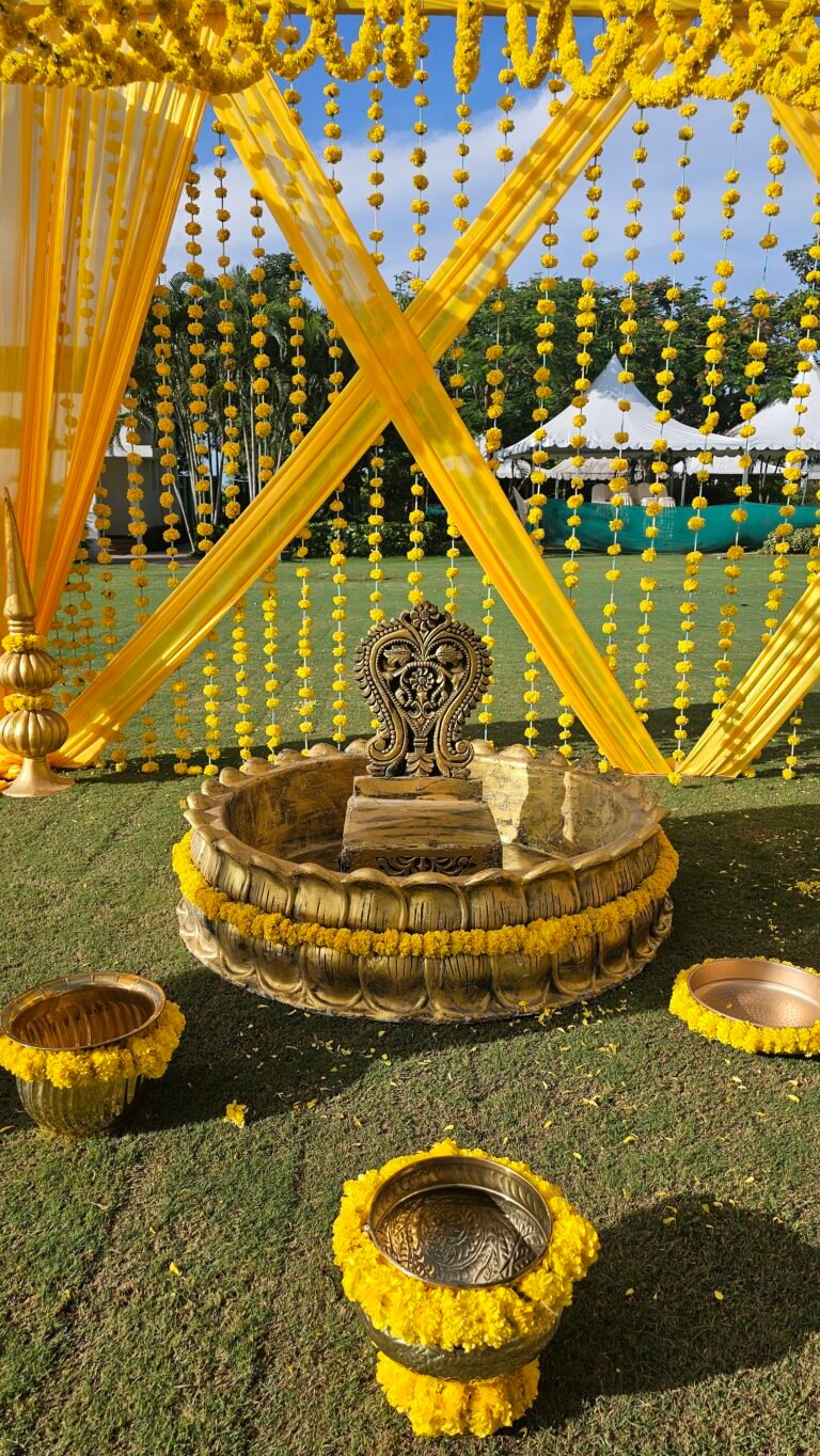 Soundharya & Akshai