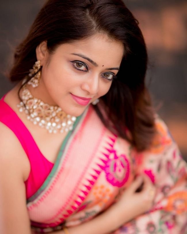 Janani Iyer