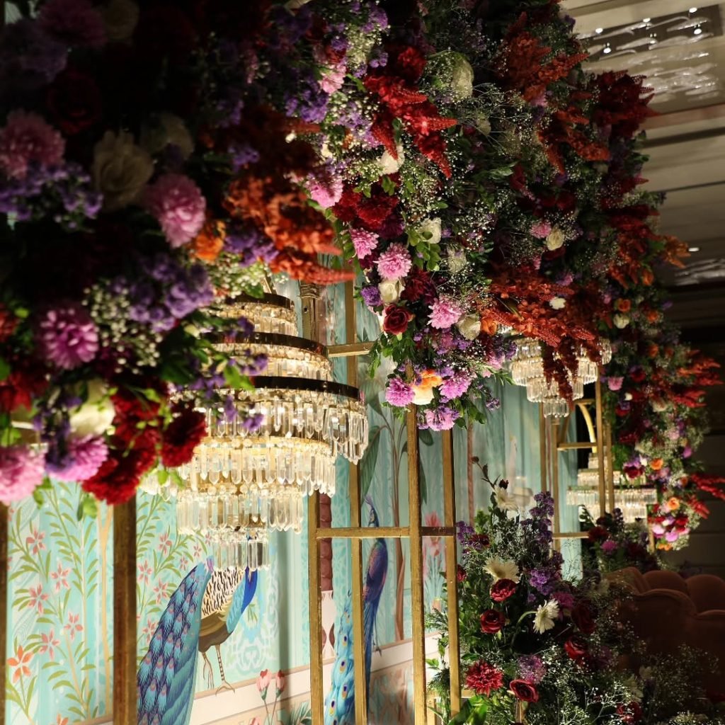 Celebrating love in vibrant hues! 🌿✨ Here’s to @_vetri_vasanth_r and @vaishusundarofficial , su